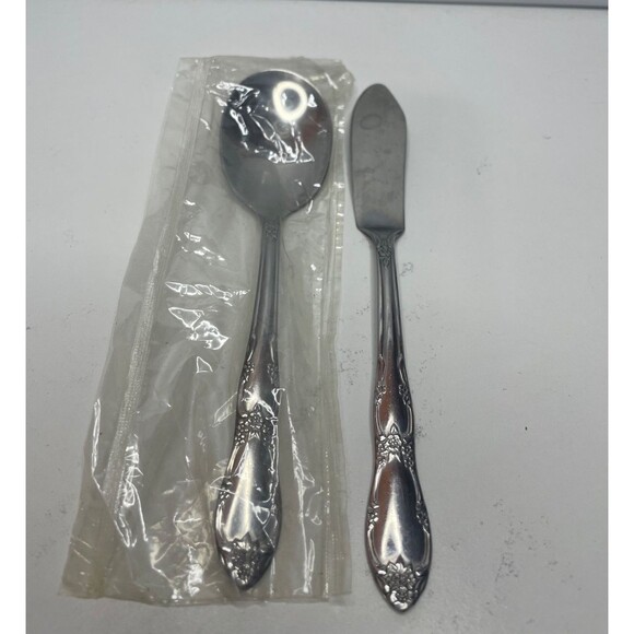 Oneida LTD Wm A. Rogers FENWAY DAYDREAM Stainless Butter Knife & Sugar Spoon - Picture 1 of 5
